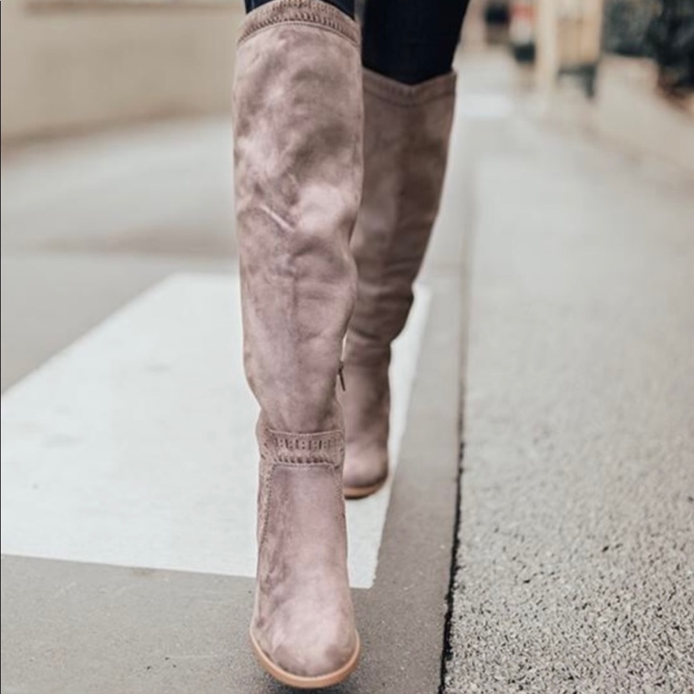 Soda Mention Charcoal Gray Knee High Heel Boots